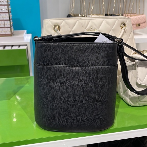 Kate Spade Leila Small Bucket Bag
COLOR:
Black 
NWT - Picture 11 of 16